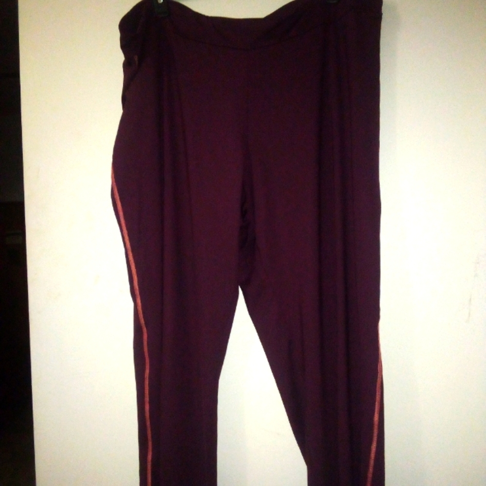 New Balance Maroon Joggers women Plus 3x